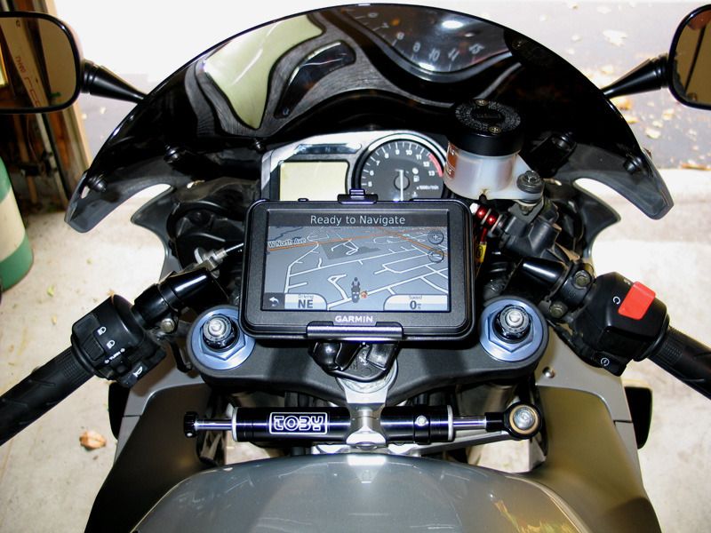 5 Garmin Nuvi Gps On Cbr 954 Fireblade Honda Motorcycles 8440