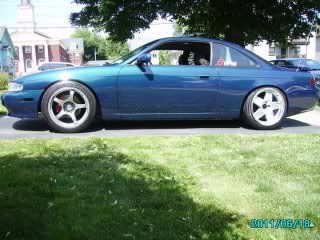 http://i59.photobucket.com/albums/g289/dftsilvia/261450_2084411640116_1539878606_2271007_677845_n.jpg
