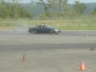 http://i59.photobucket.com/albums/g289/dftsilvia/296855_2331782104223_1539878606_2517942_337992168_n.jpg