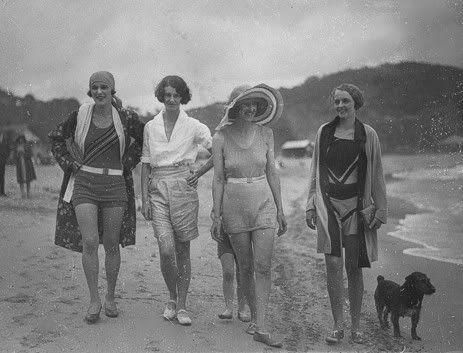 palm-beach-sydney-1920s.jpg