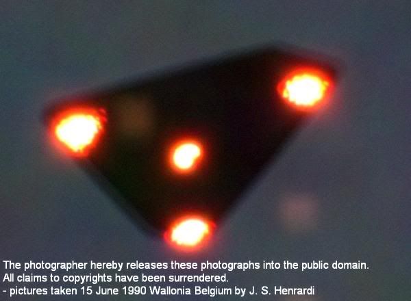 ufos on google earth. Google Earth - Black Triangle