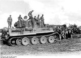 th_Bundesarchiv_Bild_101I-562-1164-26A_Tunesien_Panzer_VI_Tiger_I_in_Ruhestellung_zps056ff6df.jpg