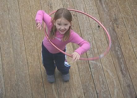 IMAGE: http://i59.photobucket.com/albums/g300/LeslieBrower/POV_assignment014.jpg