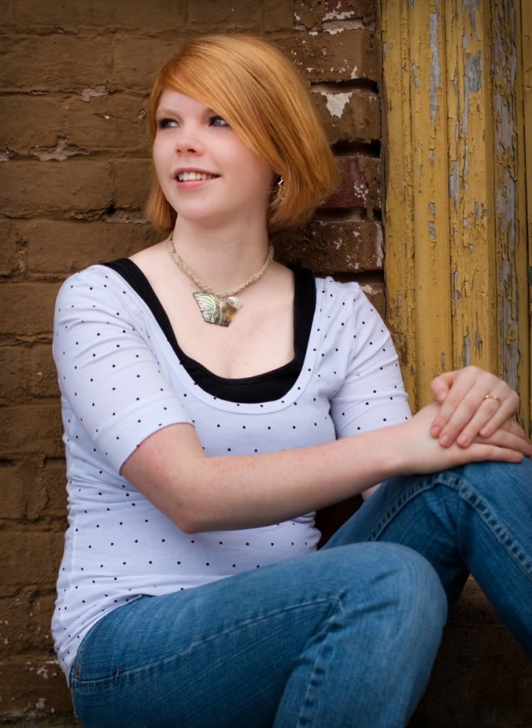 IMAGE: http://i59.photobucket.com/albums/g300/rlineberg/Lyida-3.jpg