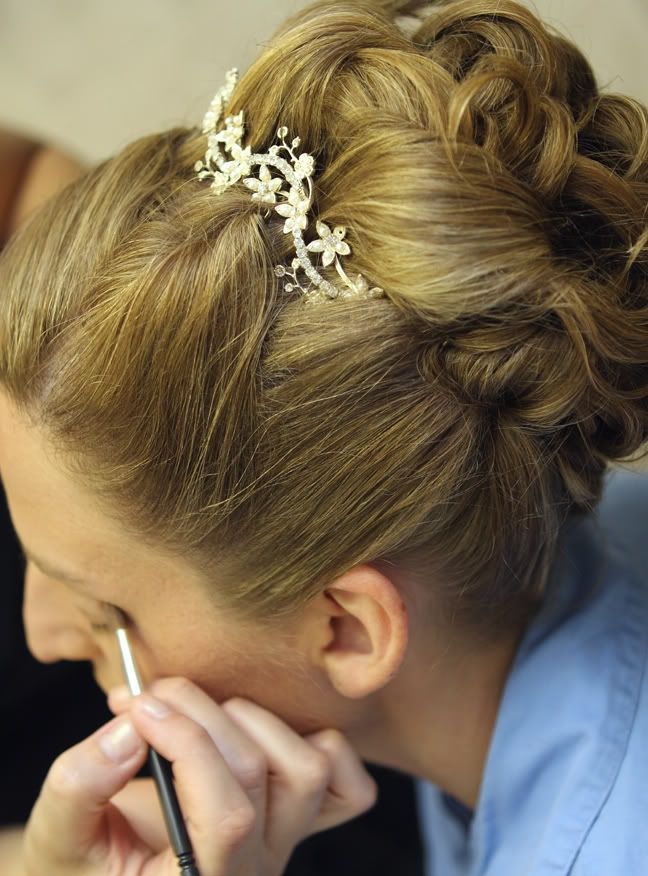 IMAGE: http://i59.photobucket.com/albums/g300/rlineberg/hair.jpg