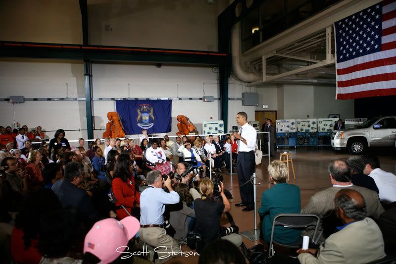 IMAGE: http://i59.photobucket.com/albums/g303/stathunter/photographers2-web-IMG_6570.jpg