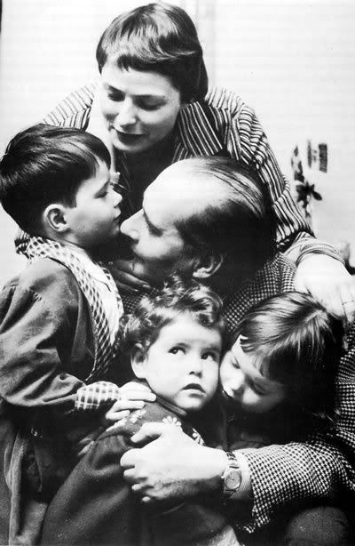 con Ingrid Bergman son Roberto and twin daughters Ingrid Isabella