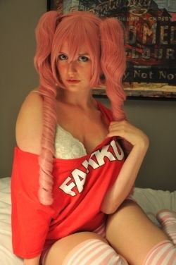 Forum Image: http://i59.photobucket.com/albums/g304/japanlurver/Cosplay%20reference/78d73805-7d89-4415-863e-7756e7049051_zps3fbf90b6.jpg