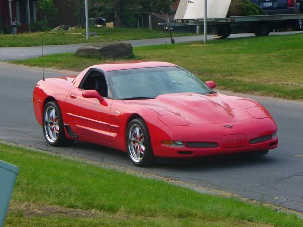 https://i59.photobucket.com/albums/g298/mitchman99/vette-1.jpg?t=1263869360